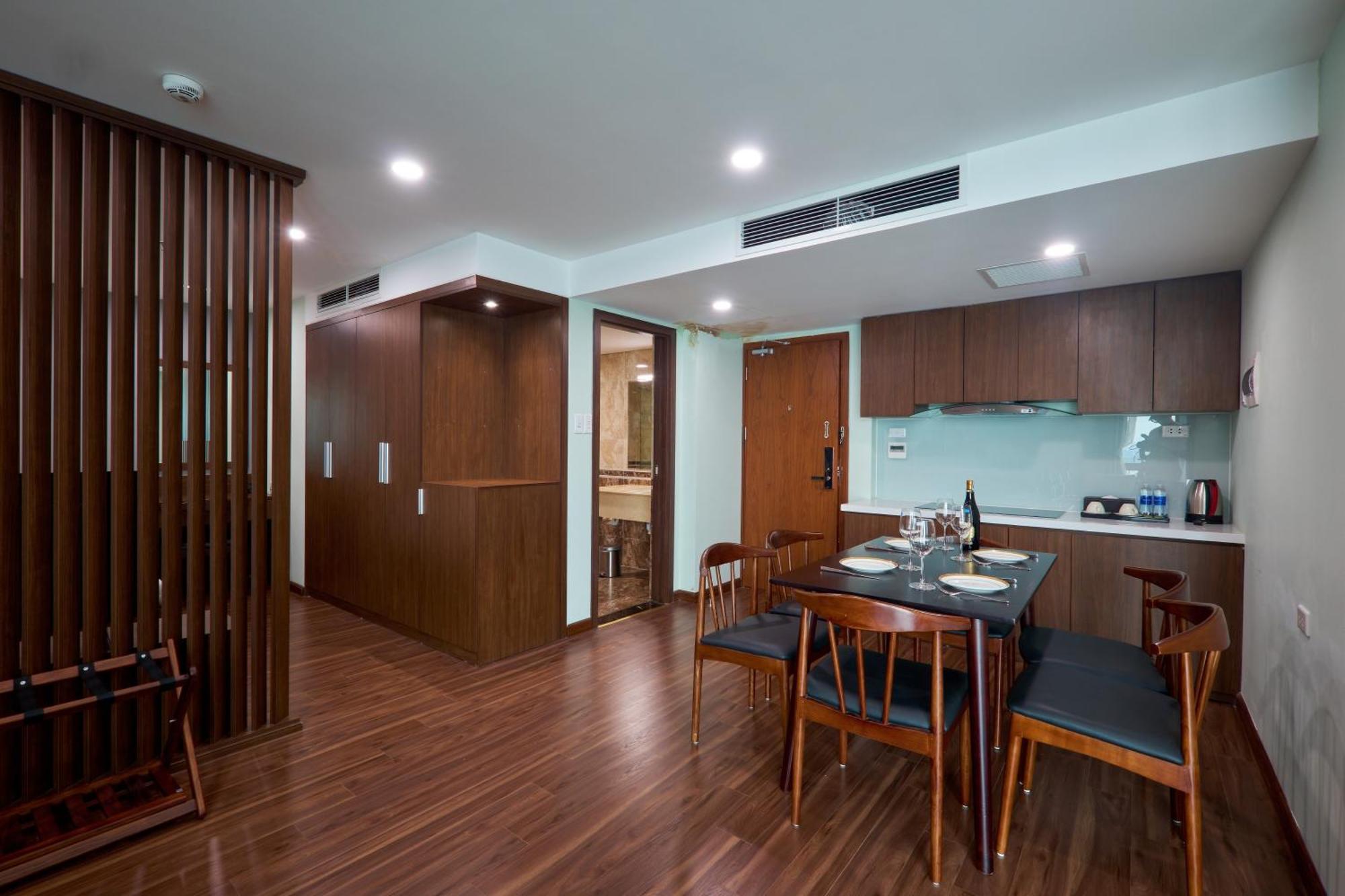 Netland Westlake Legacy Suites Hanoi Exterior photo